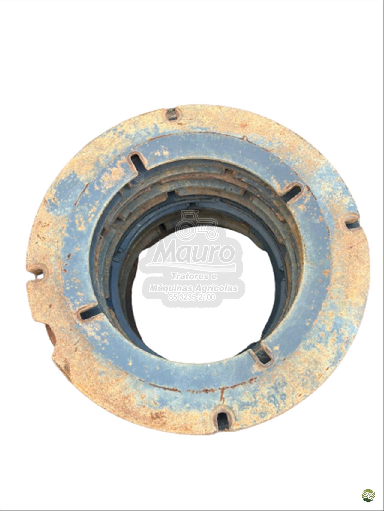 BASE PESO MASSEY FERGUSON 35kg